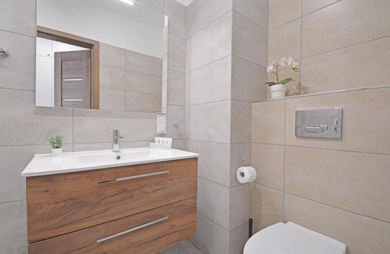 Apartamenty Bryza - Apartament Sun Towers 27 سفينويتشي المظهر الخارجي الصورة