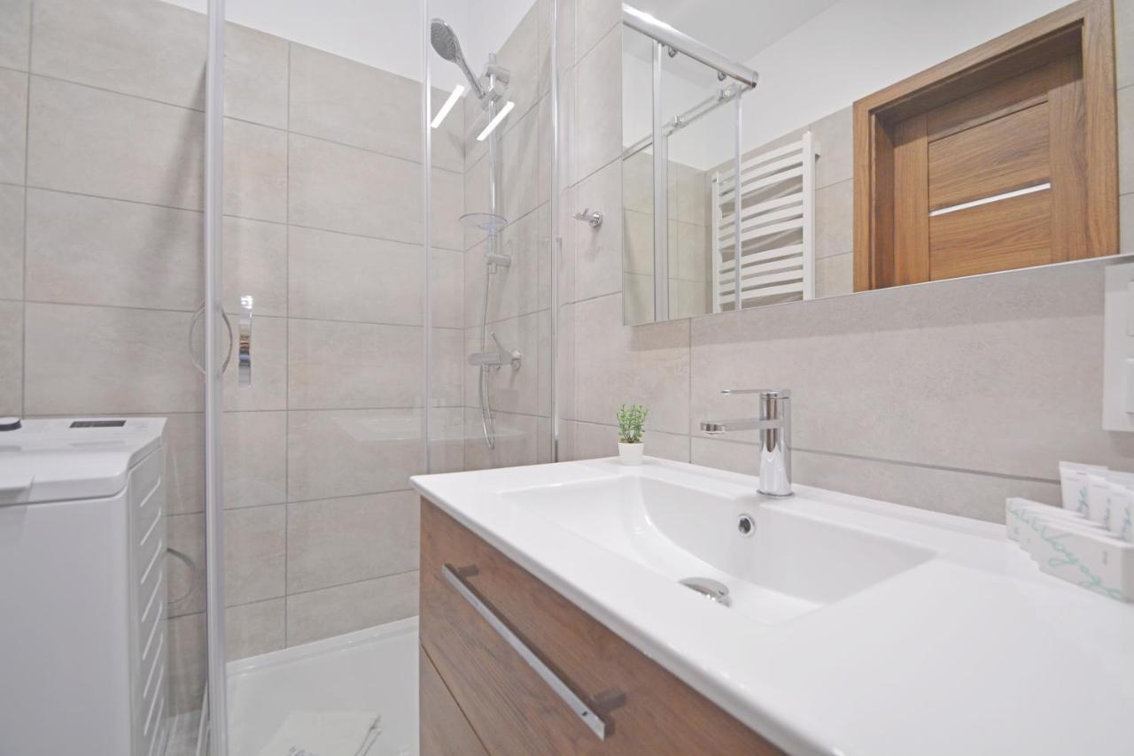 Apartamenty Bryza - Apartament Sun Towers 27 سفينويتشي المظهر الخارجي الصورة